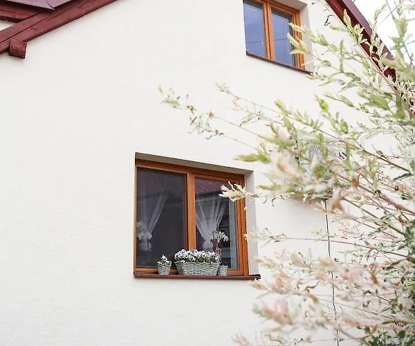 Husovka No135 * Libice nad Cidlinou